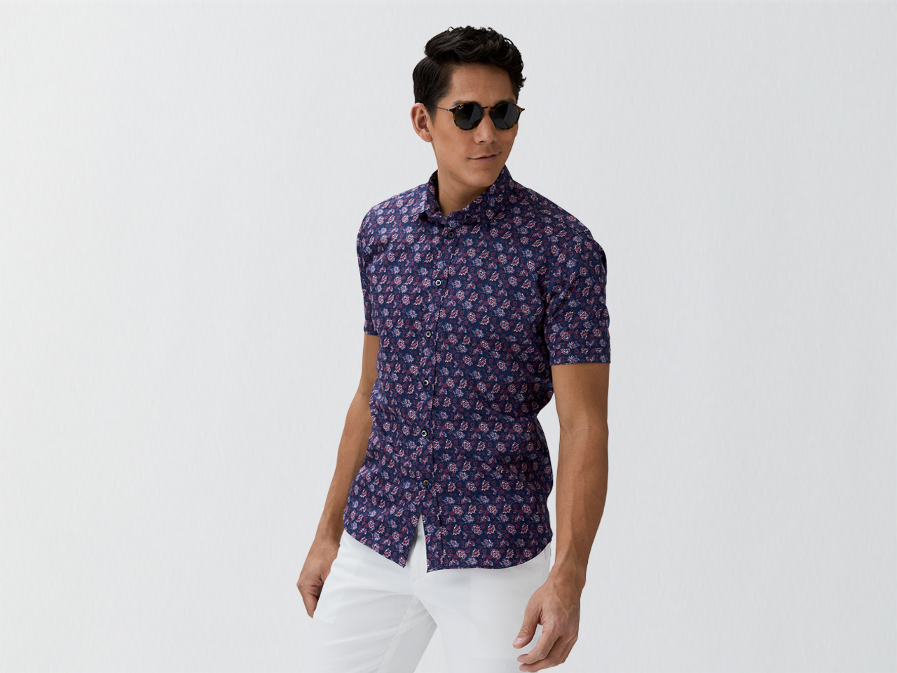 The Carmine Floral - Image 2