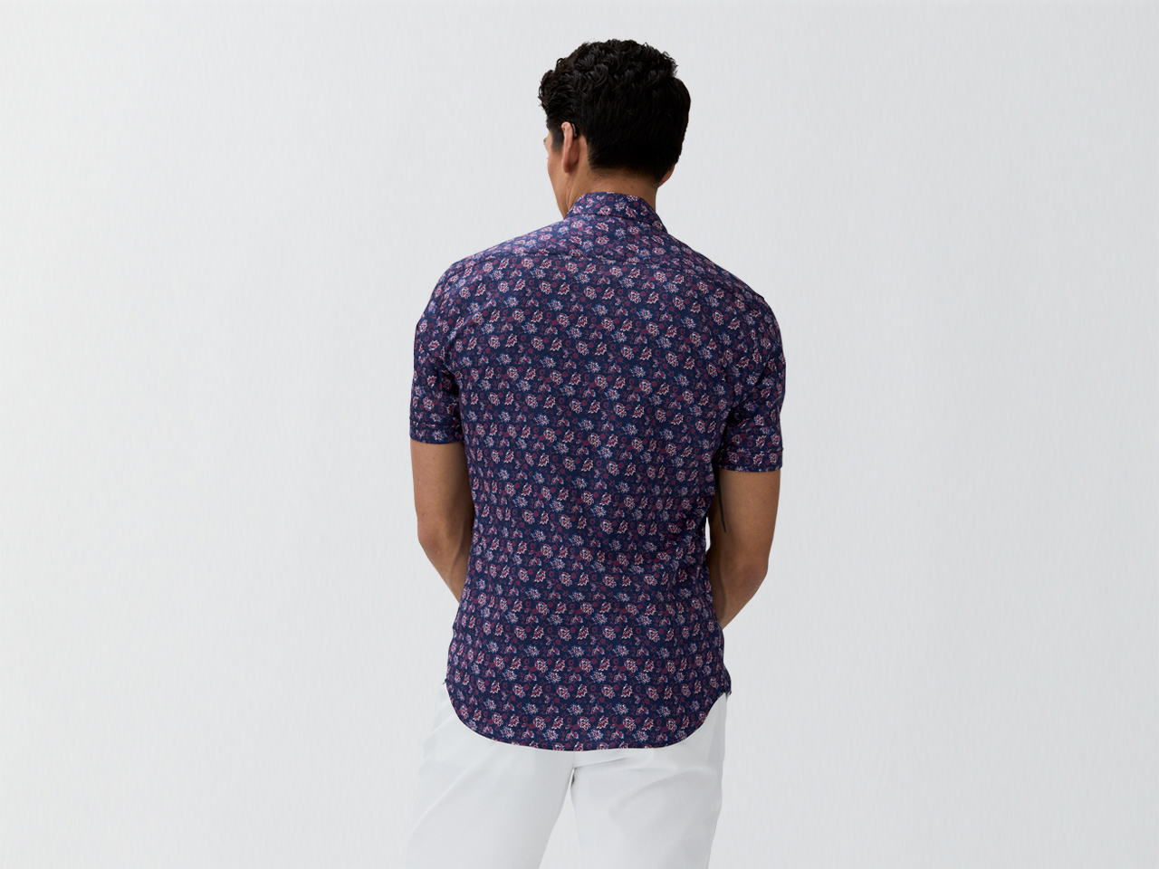 The Carmine Floral - Image 3