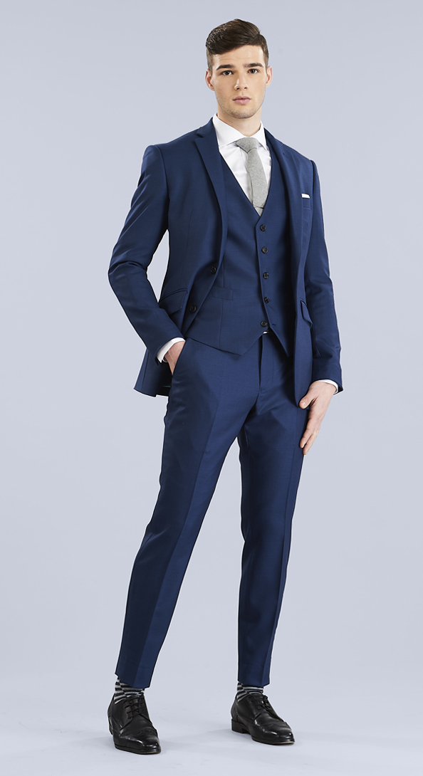 The Bridgeport Blue Three Piece Suit