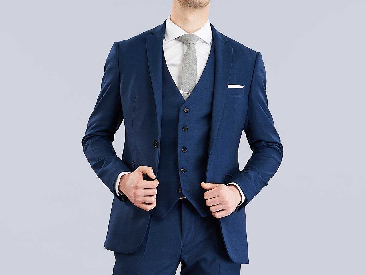 The Bridgeport Blue Three Piece Suit - Image 4
