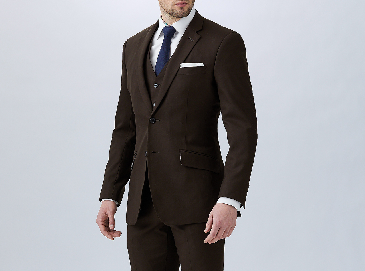 The Crisp Brown Three Piece Suit - Image 4