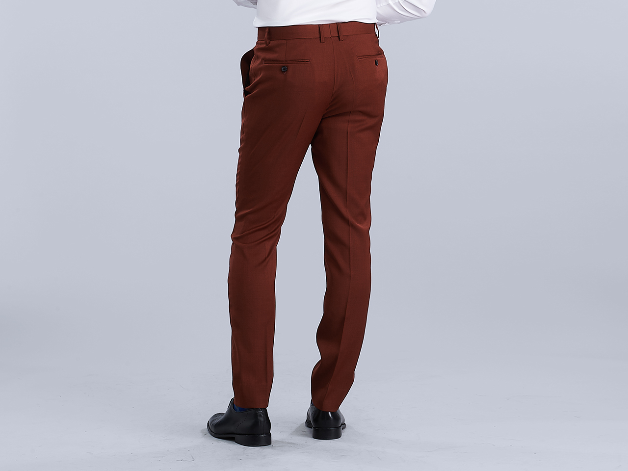 The Mackenzie Three Piece Suit - Image 9